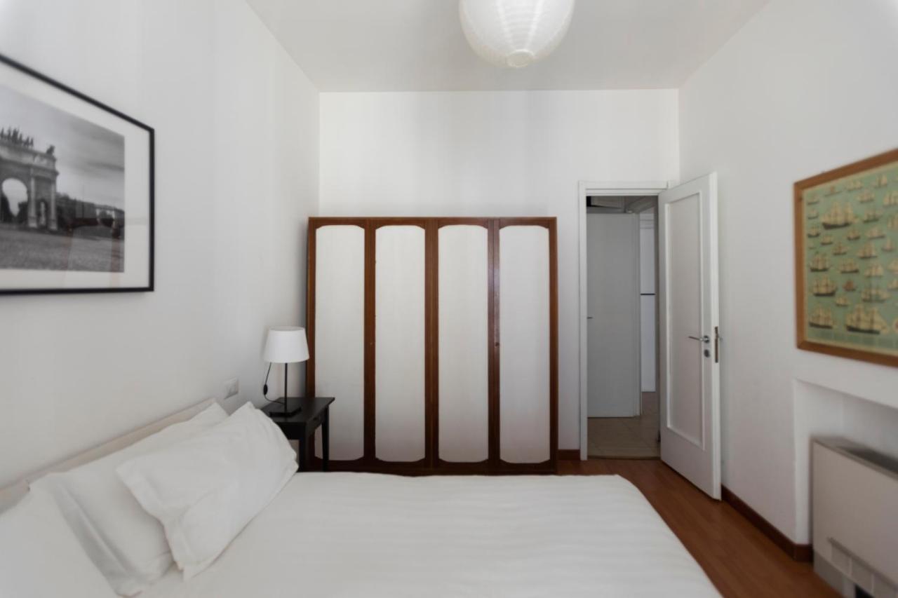 Brera - Fiori Chiari Charme Apartment Milan Luaran gambar